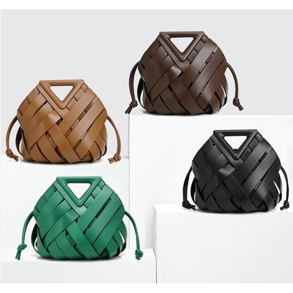 Elegant Vegan Leather Bucket Bag for Women: Adjustable Strap & Spacious Design - Picture 2 of 7